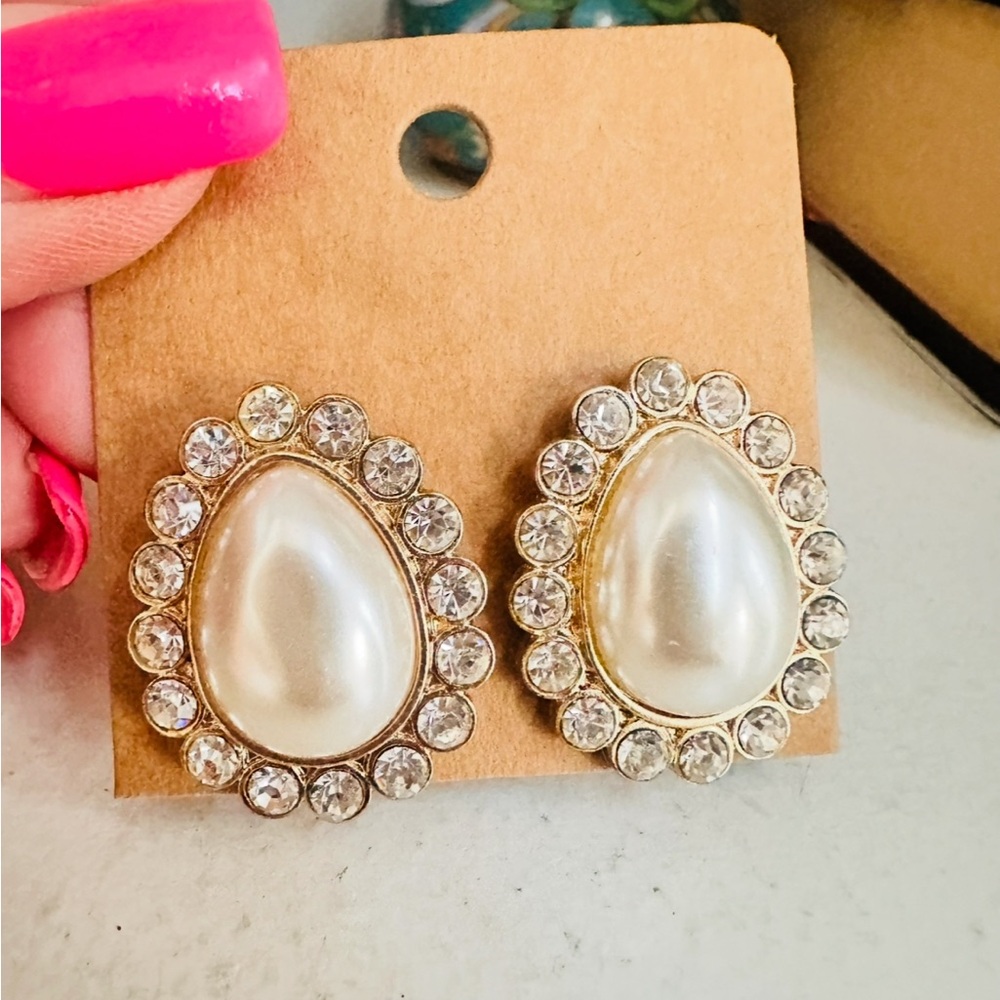 Elegant Gold and Silver Pearl Earrings